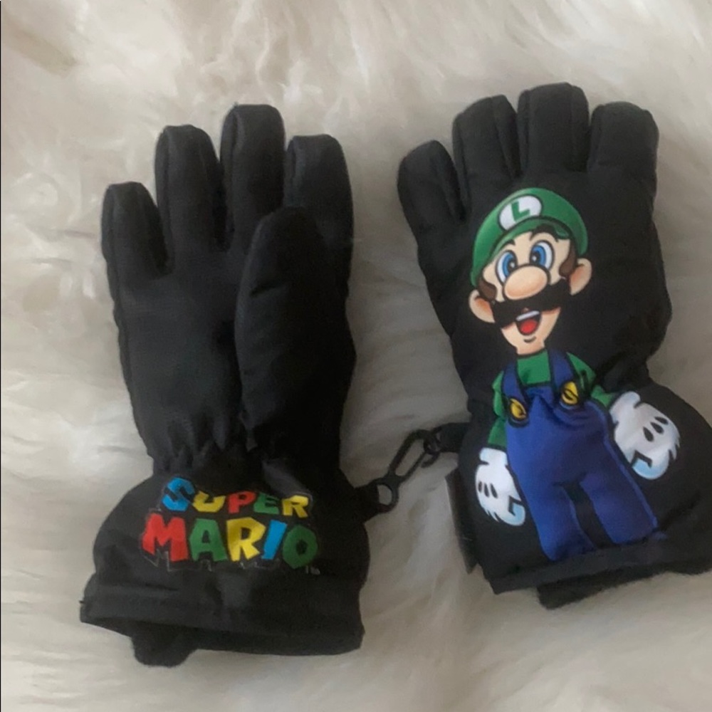 Kids Mario gloves